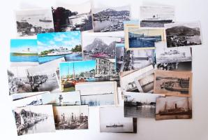 54db régi és modern fotó és képeslap hajókról, a vitorlásokról a tengerjárókig /  Photos and postcards on various ships