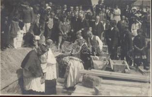 Budapest XVI. Rákosszentmihály, tűzoltók, alapkő letételi szertartás (gluemark)