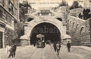 Trieste mit Strassenbahn