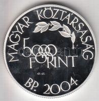 2004. 5000Ft Ag "Nyári olimpia-Athén" T:PP Dísztokban, tanúsítvánnyal.