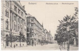Budapest V. Alkotmány utca (EK)