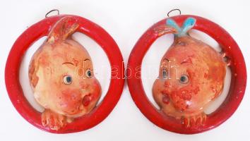 Cca 1930 Ikrek falikép, jelzés nélküli, festett gipsz, d:11 cm (2×)