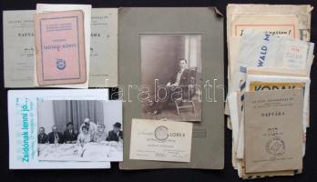 Judaika tétel: Iratok, levelek, pár fotó, naptár, reklámok