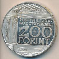 1977. 200Ft Ag "Magyar Nemzeti Múzeum" T:PP