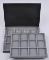 Éremtartó kazetta 1 kivehető tálcával, összesen 24 férőhellyel 50x50mm, újszerű állapotban!