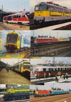 16 db színes fotó mozdonyokról