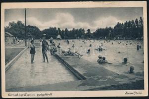 Miskolc, Görömböly-Tapolca gyógyfürdő (small tear)