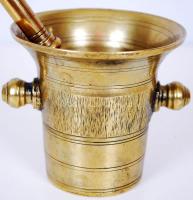 Réz mozsár törővel szép állapotban /
Copper mortar 11 cm, 19 cm