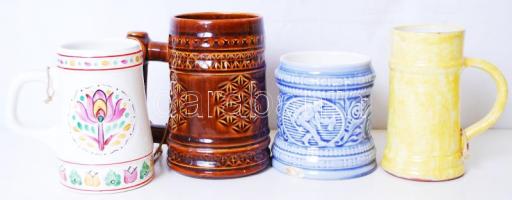 Négy darab jelzett kerámia korsó, egyik sérült, m:11-15 cm