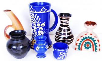 Kerámia tétel: Korsó, vázák, kiöntő, gyertyatartó, stb többségük jelzés nélküli, hibátlanok, összesen: 8 db