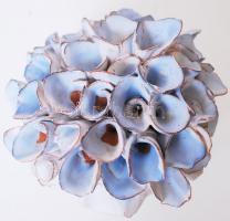 Kovács Éva (1938-): Virágcsokor. Jelzett, több lepattanással, mázas kerámia, m:10 cm