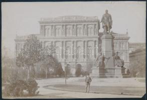 Budapest V. MTA, Széchenyi-szobor, photo (non pc) (b)