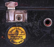 Olotonal Pathé márkájú működőképes gramofon, jelzett, jó állapotban, 33×42 cm, m:16 cm/ Vintage gram...