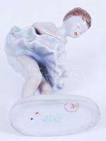 Hollóházi gyakorló balerina, kézzel festett, hibátlan, jelzett, m:13 cm /Hollohaza porcelain girl