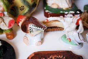 Nagy restaurátor tétel: Herendi, Holloházi, jelzett kerámiák, a legtöbbön apró lepattanások, repedés...