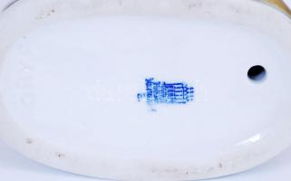 Kézzel festett jelzett Zsolnay porcelán kutya figura, hibátlan, jelzett / Handpainted Zsolnay chinaw...