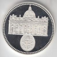 2005. "1978-2005. II. János Pál pápasága és halála / Vatikáni Szent Péter-bazilika" Ag eml...