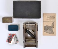 cca 1960 Bakony önműködő borotvapenge fenőkészülék, 2 doboz pengével, eredeti dobozával, leírással