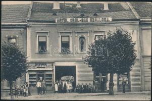 Rozsnyó Hotel Orel, Strkula liquor shop
