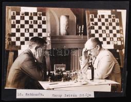 Kerny István (1879-1963): 1927-es kecskeméti nemzetközi sakkverseny résztvevői. / International chess contest photo 15x10 cm