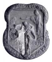 Osztrák-Magyar Monarchia ~1914-16. "M.K.20.H.T.T.E. VILÁGHÁBORÚ" cink sapkajelvény (39x32m...