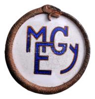 ~1920. "M.GY.E - Magyar Gyógyszerész Egyesület" zománcozott jelvény. Szign.: Morzsányi... T:2-