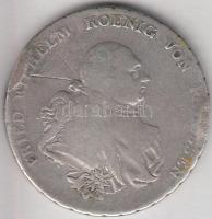 Német Államok / Poroszország 1790A Tallér Ag "II. Frigyes Vilmos" (21.79g) T:3,3- German States / Prussia 1790A Thaler Ag "Frederick Wilhelm II" (21.79g) C:F,VG