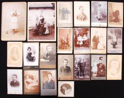 cca 1870-1900 Gyermekek 21 db keményhétú fotó vizitkártya méretben / Children 21 vintage photos