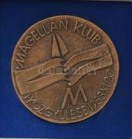 1983. "Magellán Klub Közgyűlése" nagy méretű Br emlékérem dísztokban (99mm) T:1-