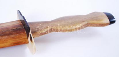 Szarukard / 
Sword from horn, 76cm