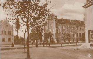 Budapest XIX. Kispest, Wekerletelep, Állami elemi népiskola