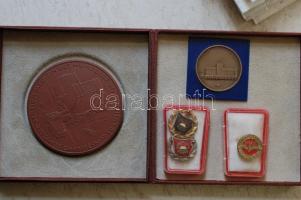 Vegyes jelvény és emlékérem tétel, közte 3db klf szocialista brigád jelvény, gyulai várszínház emlékérem és egy Meisseni porcelán plakett eredeti tokban T:1,2