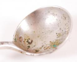 1872-1922 Ezüst (Ag) fűszertartó 800-as pesti tisztaságjelzéssel, "GJ" monogrammal, és egy...