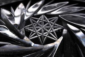 Ólomkristály kínáló, sérült állapotban, m:30cm/ Lead crystal bowl