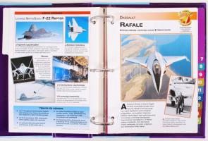 A világ repülőgépei kártyák, leírással, mappában