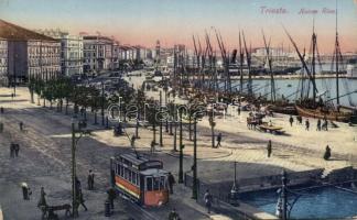 Trieste Nuove Rive port, train (EK)