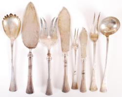 1872-1966 800-as tisztaságú, 8db-os, ezüst (Ag) tálalókészlet monarchiabeli és magyarországi jelzésekkel /  Silver serving set (8pcs) with 800 fineness Austro-Hungarian and Hungarian hallmarks, 820gr