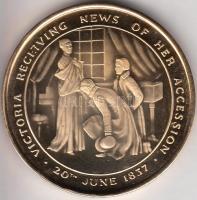 Nagy-Britannia DN "Kensington Palota" aranyozott emlékérem dísztokban tanúsítvánnyal T:PP Great Britain ND "Kensington Palace" gold-plated medallion in case with certificate C:PP