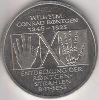 Németország 1995D 10M Ag "Wilhelm Conrad Röntgen" T:P k., tanúsítvánnyal
Germany 1995D 10 ...