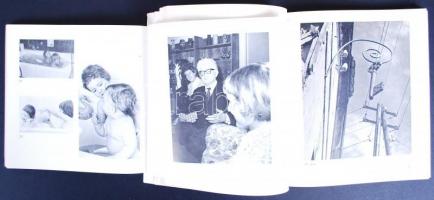 2db fotózással kapcsolatos könyv: Berényi János: Fényképezés otthon. Bp., 1978, Műszaki; Tokaji Andr...