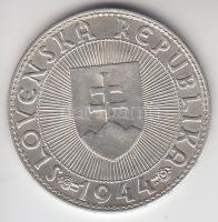 Szlovákia 1944. 10K Ag templomon nincs kereszt! T:2
Slovakia 1944. 10 Koruna Ag without cross atop c...