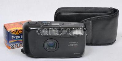 Yashica fényképezőgép tokkal + egy doboz film