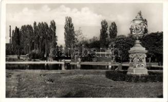 Pécs strandfürdő, park