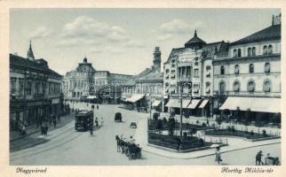 Nagyvárad Horthy square, the shop of Neumann, tram