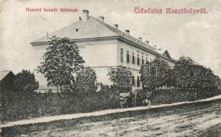 Keszthely, Honvéd huszár laktanya (gluemark)