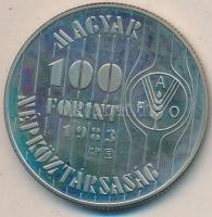 1981. 100Ft "FAO" + 1983. 100Ft "FAO" T:BU Mindkettő eredeti tokban, tanúsítvánn...