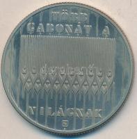 1981. 100Ft "FAO" + 1983. 100Ft "FAO" T:BU Mindkettő eredeti tokban, tanúsítvánn...