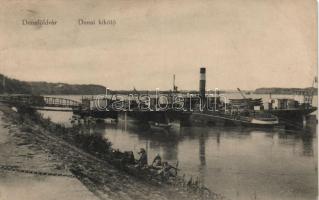 Dunaföldvár kikötő hajókkal