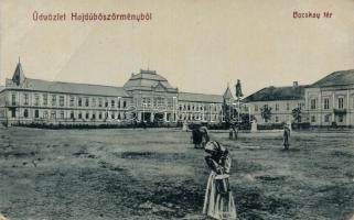 Hajdúböszörmény Bocskai tér, városháza,  takarékpénztár (fa)