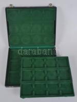 Éremtartó kazetta 1 kivehető tálcával, összesen 24 férőhellyel 50x50mm, használt